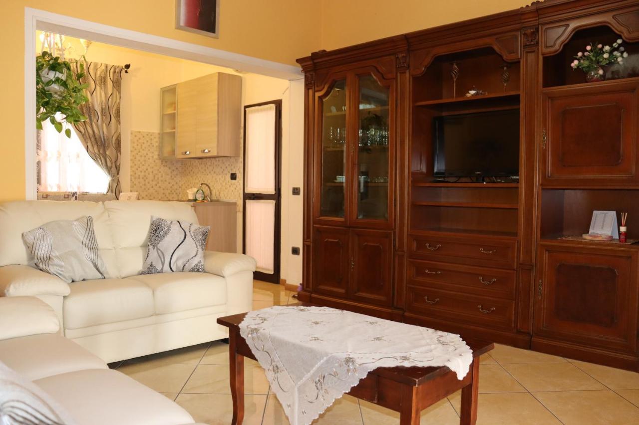 Appartamento Casa Andreea Vicino Al Centro Di Olbia Iun R5904 Esterno foto