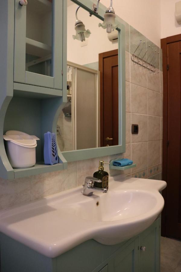 Appartamento Casa Andreea Vicino Al Centro Di Olbia Iun R5904 Esterno foto