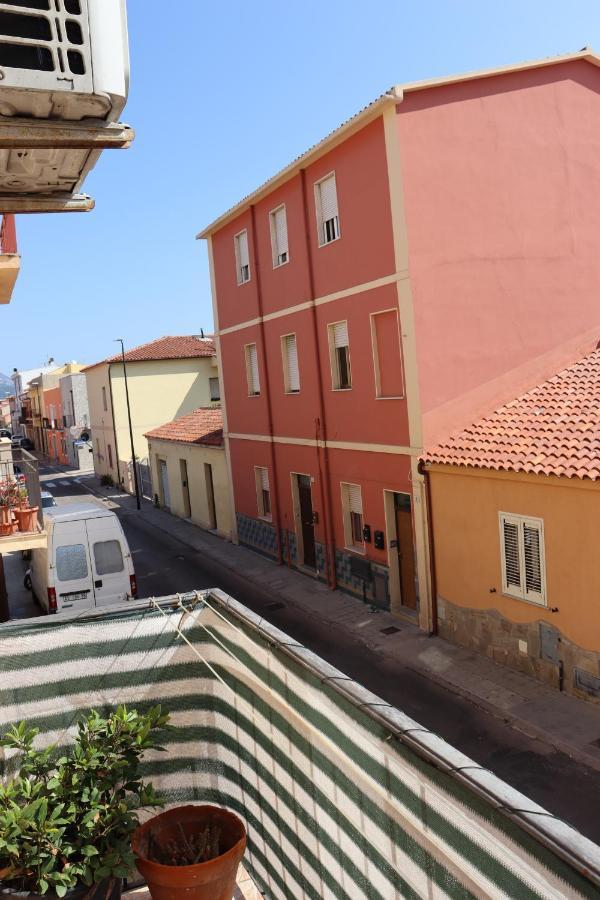 Appartamento Casa Andreea Vicino Al Centro Di Olbia Iun R5904 Esterno foto